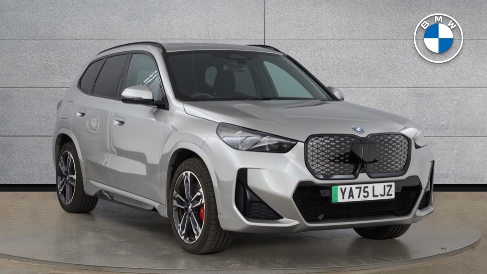 2025 BMW iX1