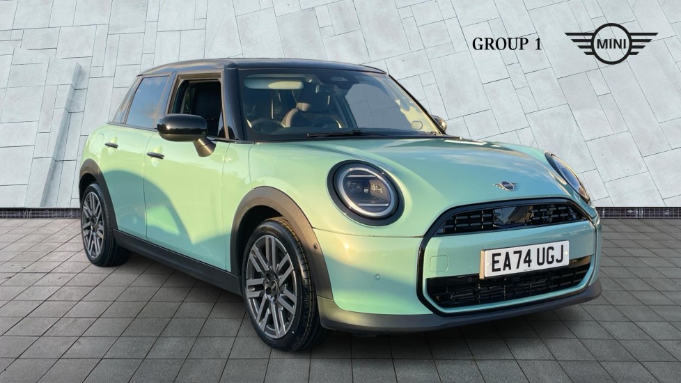 2024 MINI COOPER