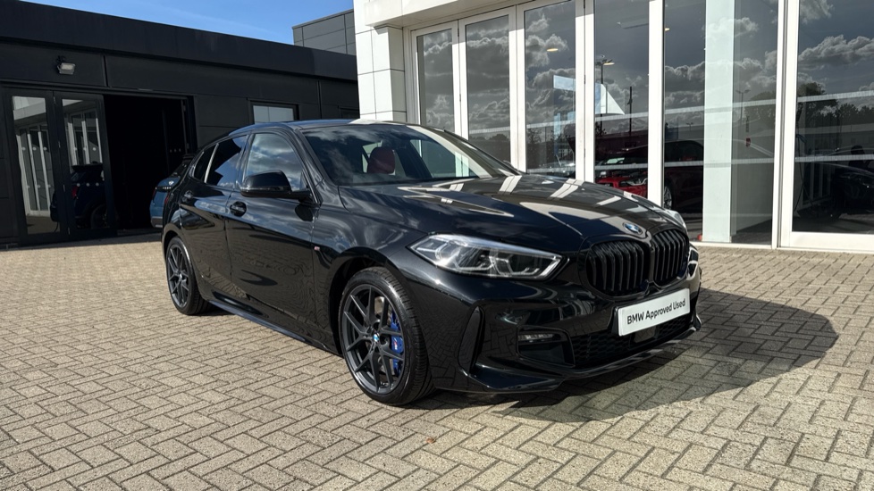 2022 BMW 1 Series