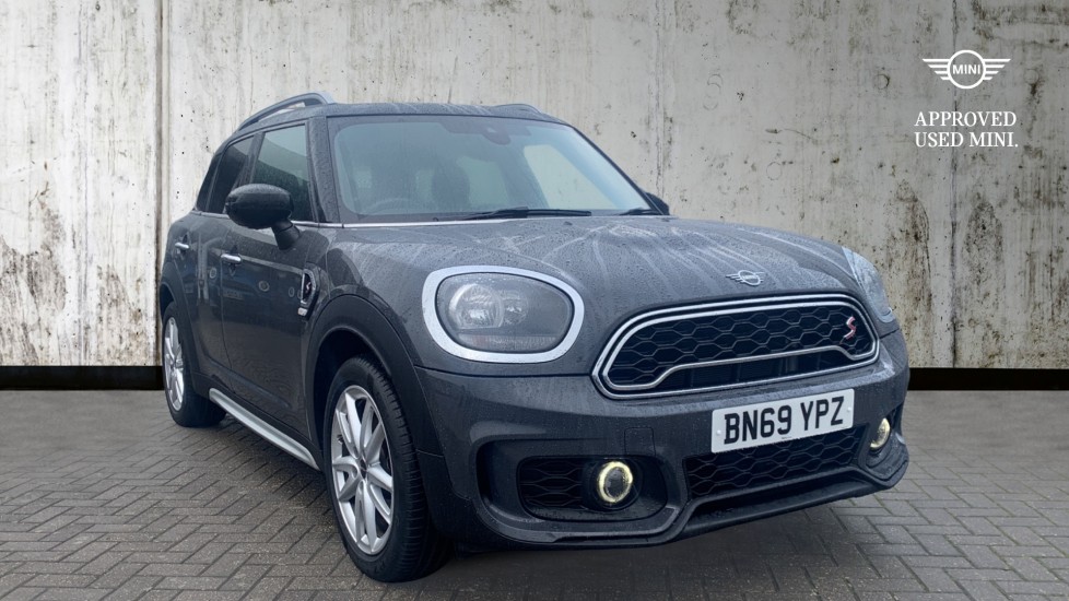 2019 MINI COUNTRYMAN