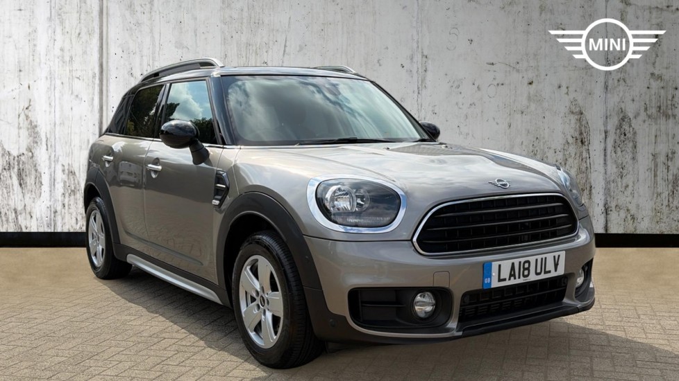 2018 MINI COUNTRYMAN