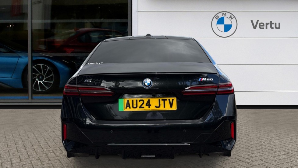 BMW i5 442kW M60 xDrive 84kWh 4dr Auto Electric Saloon - Image 15