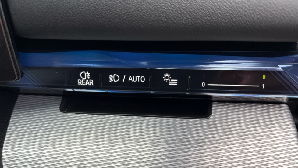 BMW i5 442kW M60 xDrive 84kWh 4dr Auto Electric Saloon - Image 27