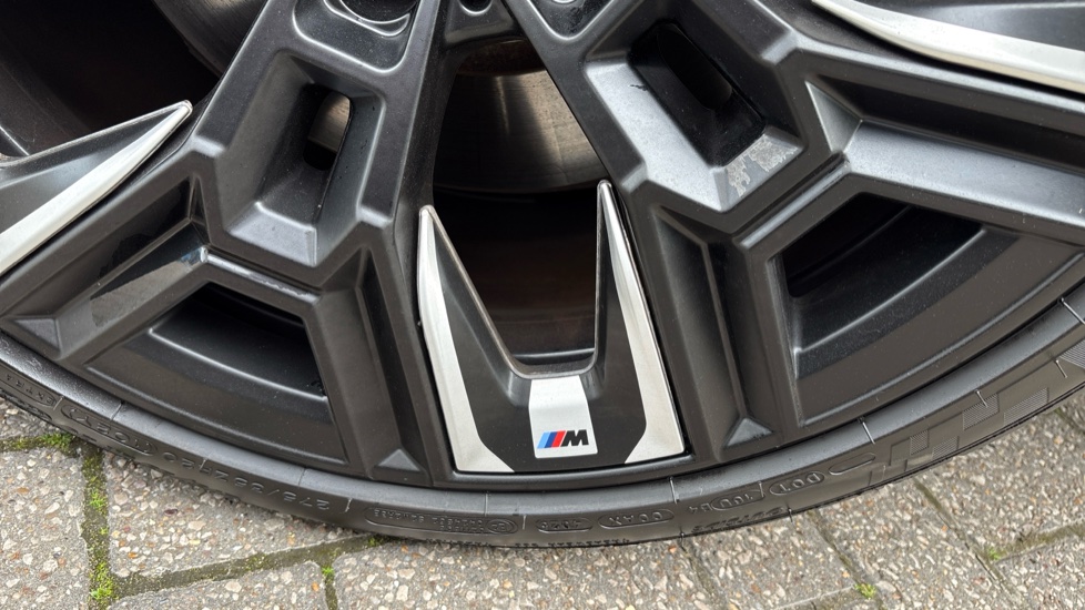 BMW i5 442kW M60 xDrive 84kWh 4dr Auto Electric Saloon - Image 37