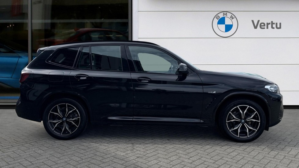 BMW X3 xDrive 30e M Sport 5dr Auto Estate - Image 3