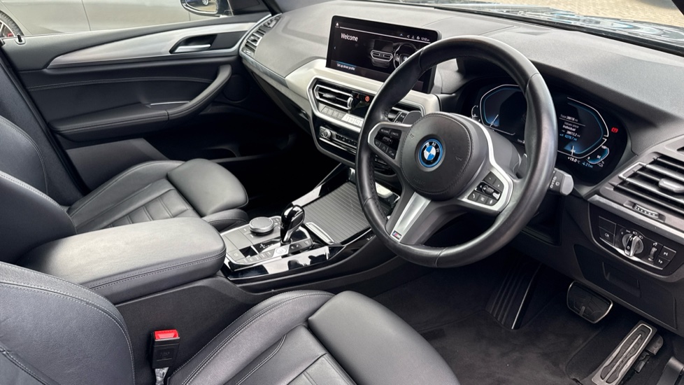 BMW X3 xDrive 30e M Sport 5dr Auto Estate - Image 6