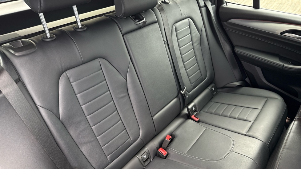 BMW X3 xDrive 30e M Sport 5dr Auto Estate - Image 12
