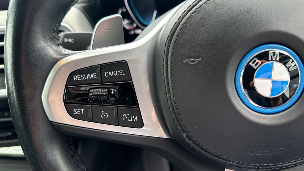 BMW X3 xDrive 30e M Sport 5dr Auto Estate - Image 17