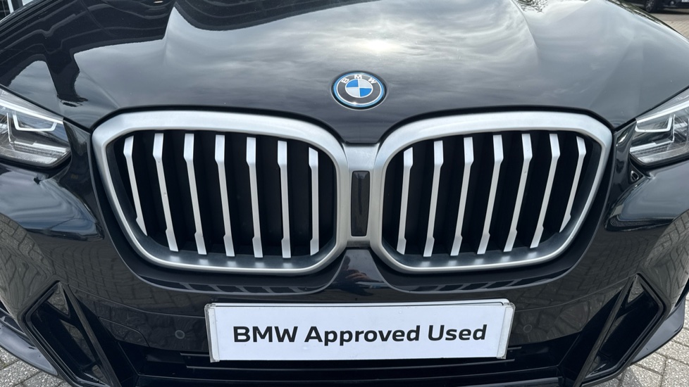BMW X3 xDrive 30e M Sport 5dr Auto Estate - Image 24