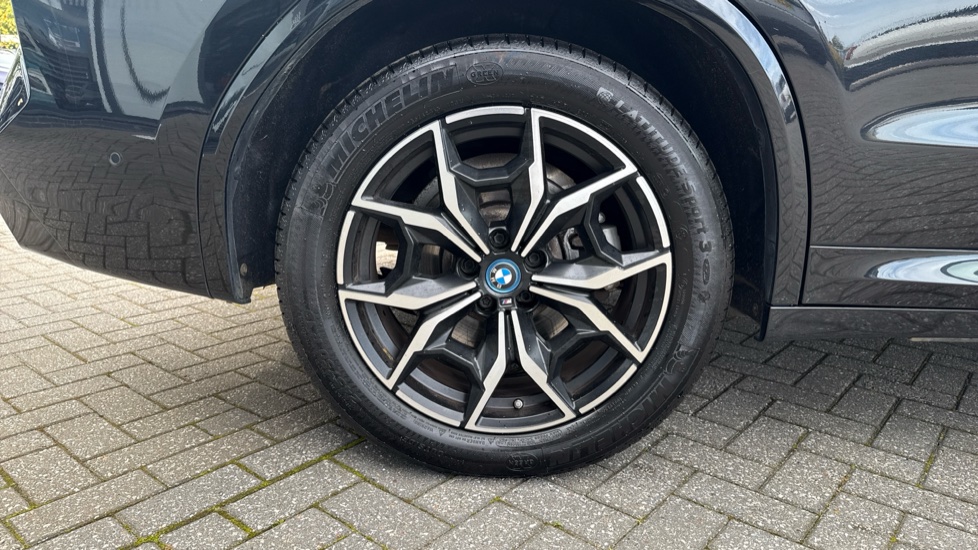 BMW X3 xDrive 30e M Sport 5dr Auto Estate - Image 31