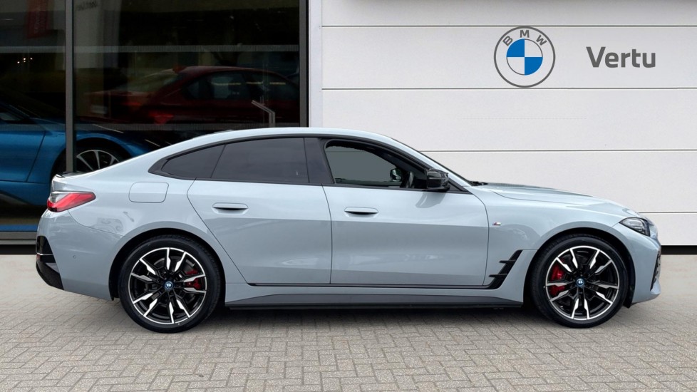 BMW i4 400kW M50 83.9kWh 5dr Auto Electric Hatchback - Image 3