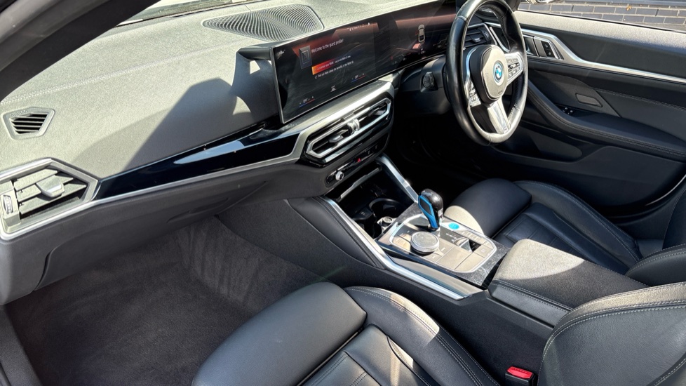 BMW i4 250kW eDrive40 M Sport 83.9kWh 5dr Auto Electric Hatchback - Image 7