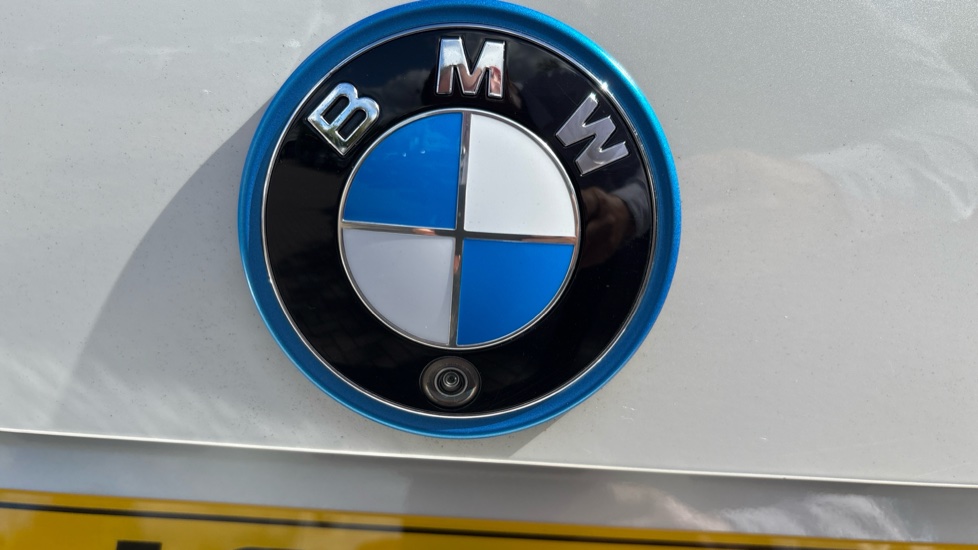 BMW i4 250kW eDrive40 M Sport 83.9kWh 5dr Auto Electric Hatchback - Image 39