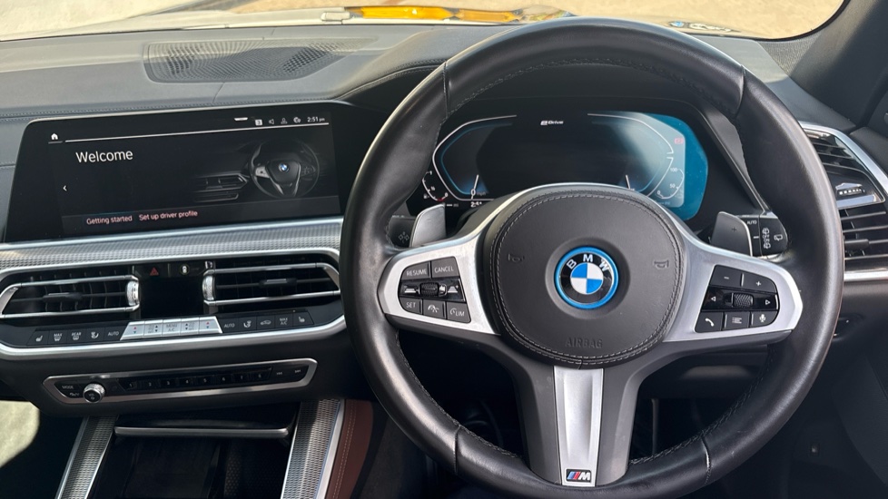 BMW X5 xDrive45e M Sport 5dr Auto Estate - Image 5