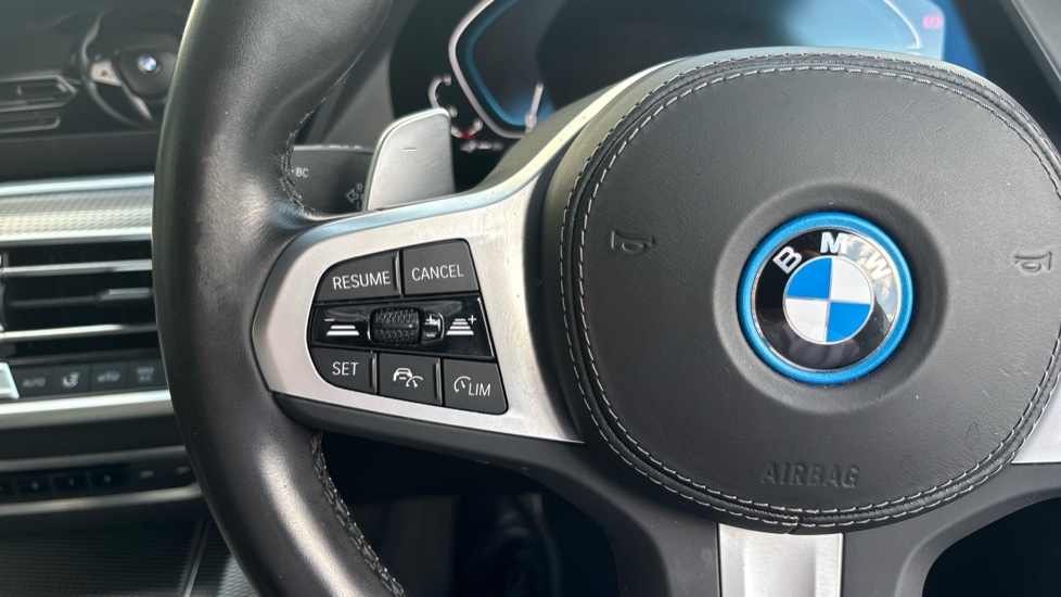 BMW X5 xDrive45e M Sport 5dr Auto Estate - Image 17
