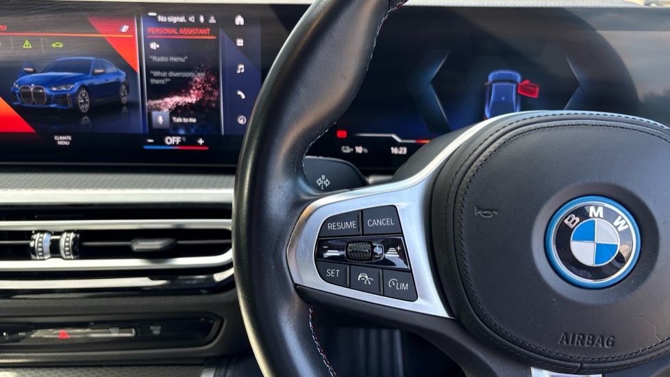 BMW i4 400kW M50 83.9kWh 5dr Auto Electric Hatchback - Image 17