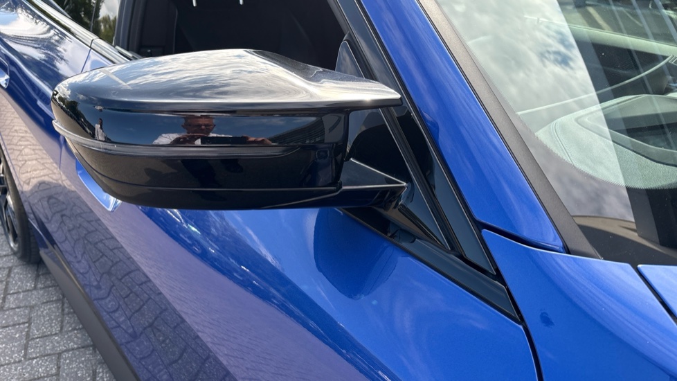 BMW i4 400kW M50 83.9kWh 5dr Auto Electric Hatchback - Image 29
