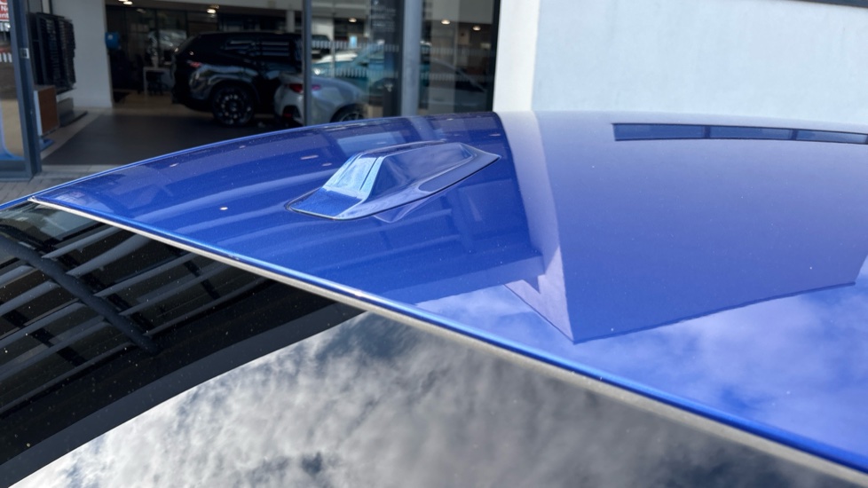 BMW i4 400kW M50 83.9kWh 5dr Auto Electric Hatchback - Image 34