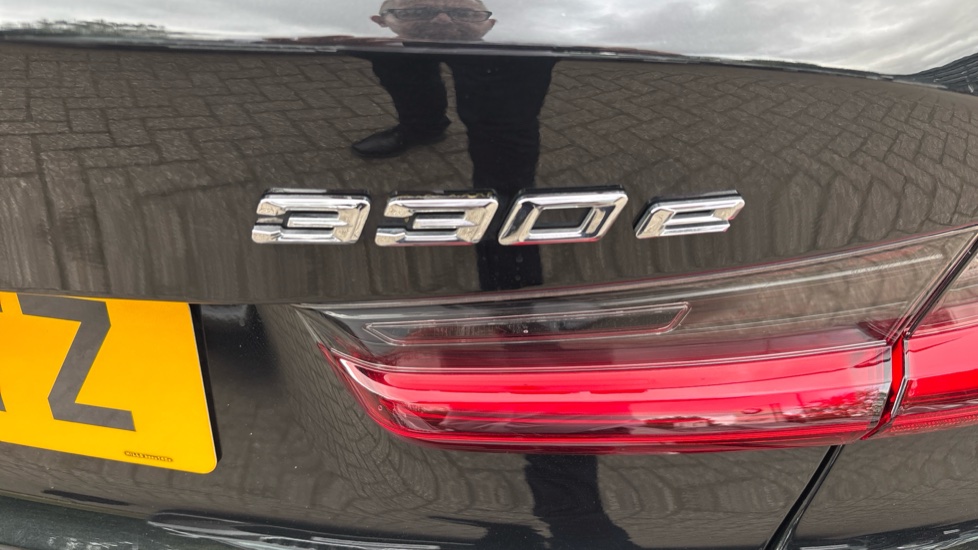 BMW 3 Series 330e M Sport 4dr Step Auto Saloon - Image 25