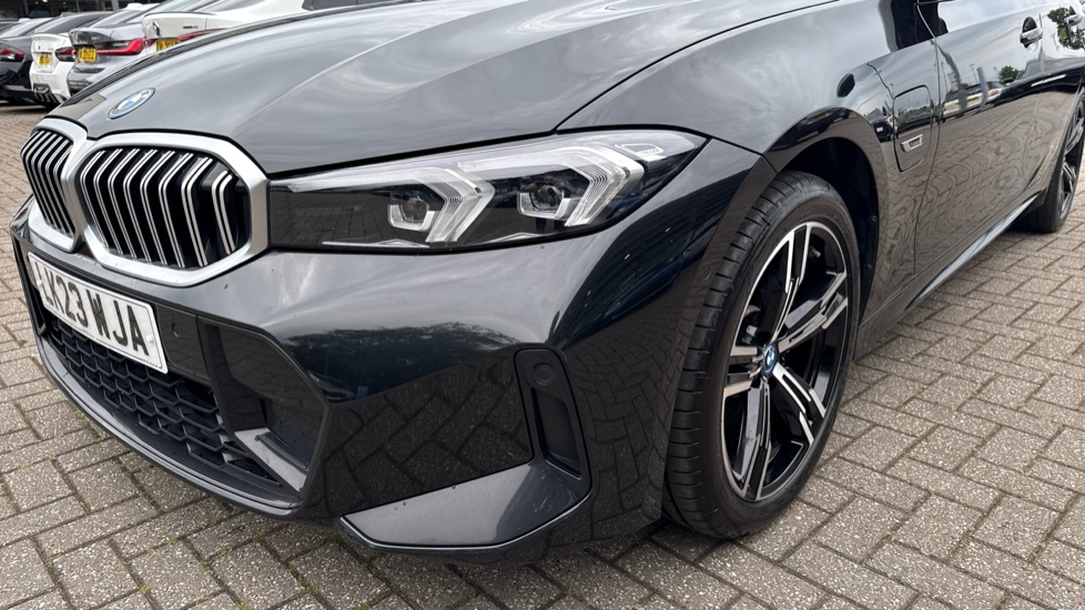 BMW 3 Series 330e xDrive M Sport 5dr Step Auto Estate - Image 25