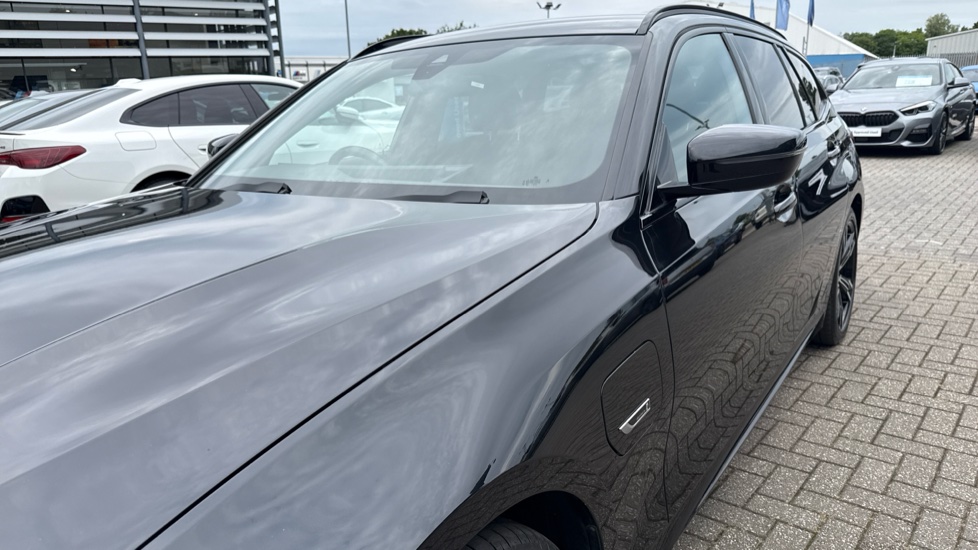 BMW 3 Series 330e xDrive M Sport 5dr Step Auto Estate - Image 26