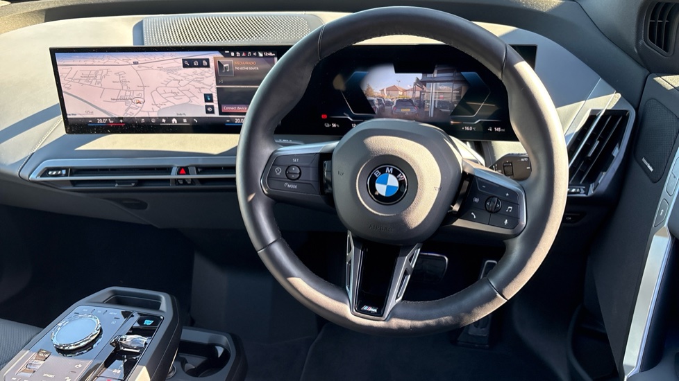BMW iX 300kW xDrive45 Sport 101kWh 5dr Auto [Skylounge] Electric Estate - Image 5