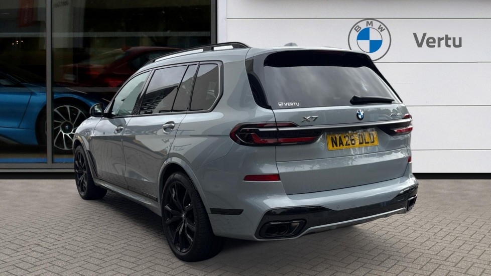 BMW X7 xDrive40i MHT M Sport 5dr Step Auto Petrol Estate - Image 2