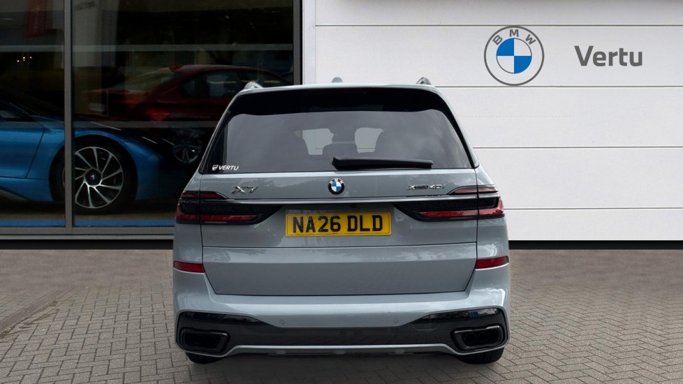 BMW X7 xDrive40i MHT M Sport 5dr Step Auto Petrol Estate - Image 15