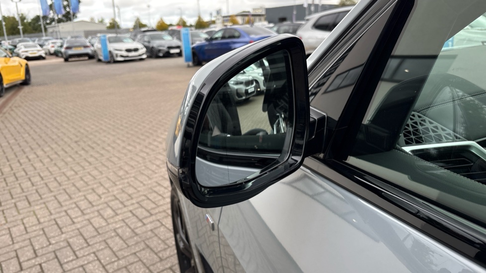 BMW X7 xDrive40i MHT M Sport 5dr Step Auto Petrol Estate - Image 57