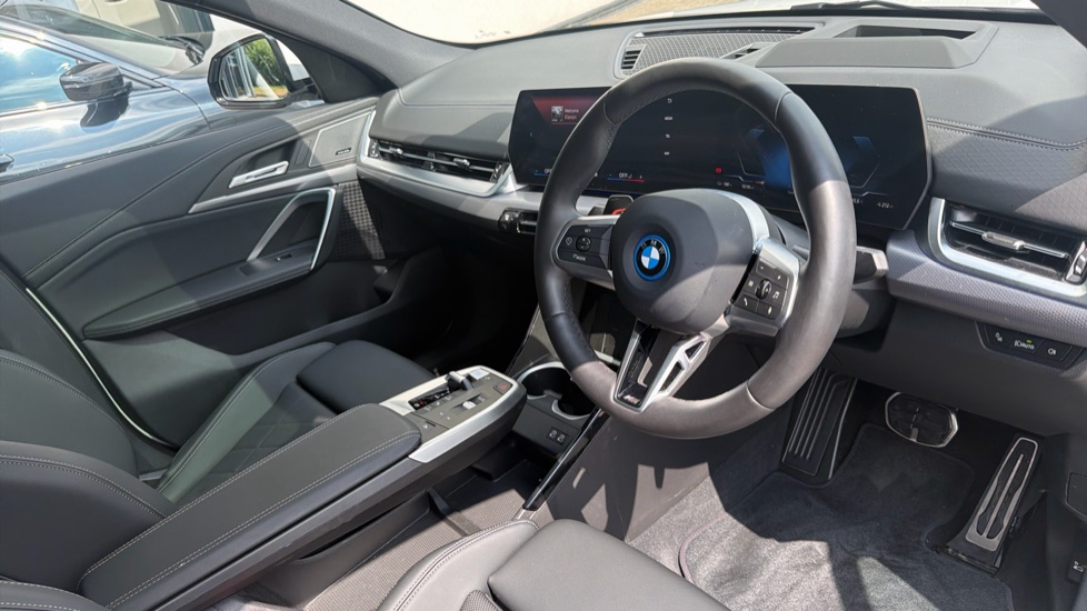 BMW iX2 150kW eDrive20 M Sport 65kWh 5dr Auto [Tech/Pro] Electric Hatchback - Image 6