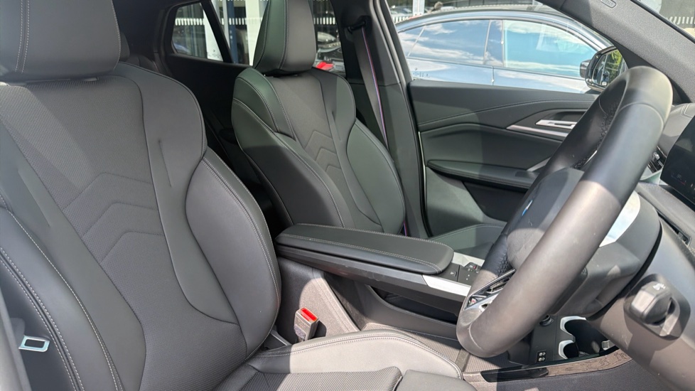 BMW iX2 150kW eDrive20 M Sport 65kWh 5dr Auto [Tech/Pro] Electric Hatchback - Image 11