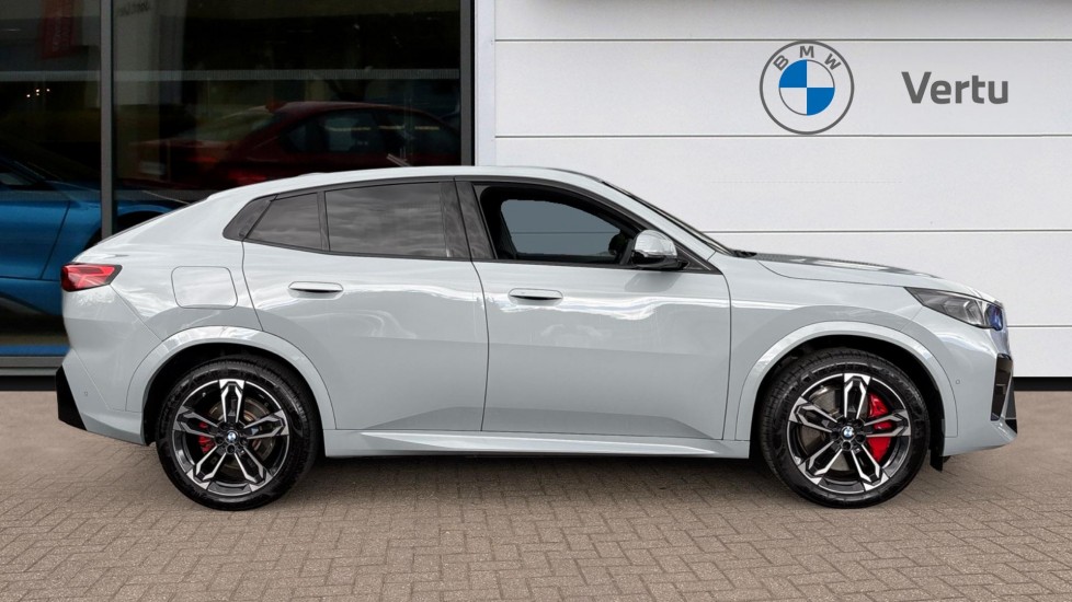 BMW iX2 150kW eDrive20 M Sport 65kWh 5dr Auto [Tech/Pro] Electric Hatchback - Image 3