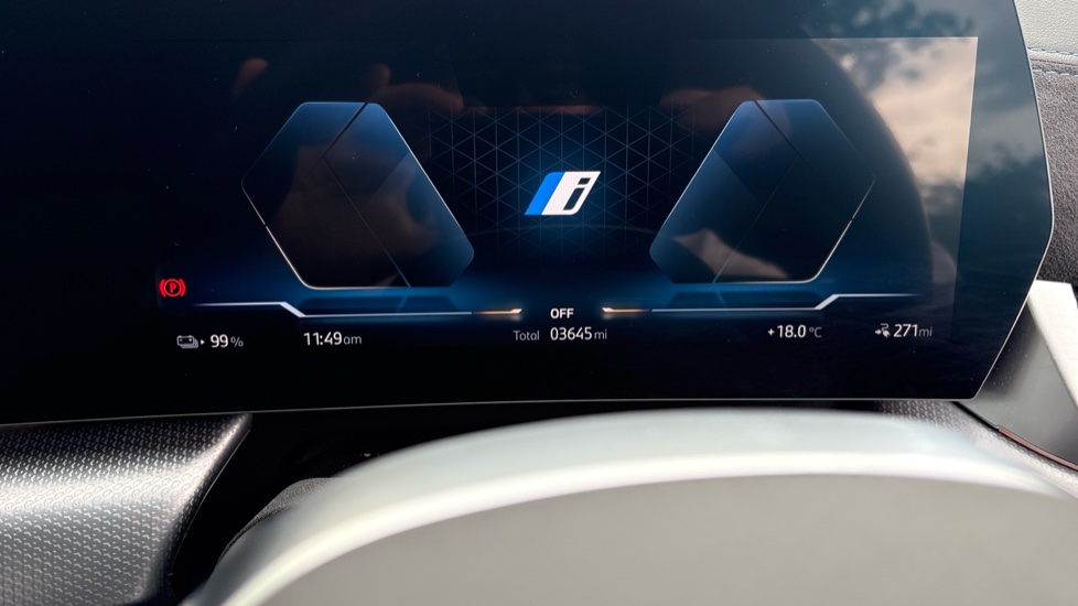 BMW iX2 150kW eDrive20 M Sport 65kWh 5dr Auto [Tech/Pro] Electric Hatchback - Image 9