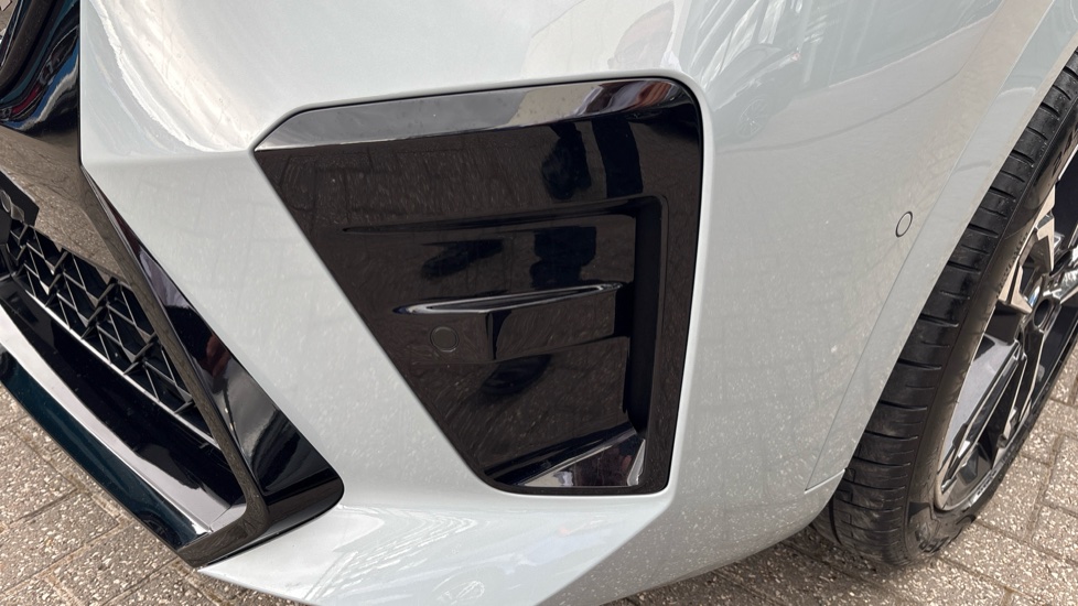 BMW iX2 150kW eDrive20 M Sport 65kWh 5dr Auto [Tech/Pro] Electric Hatchback - Image 26
