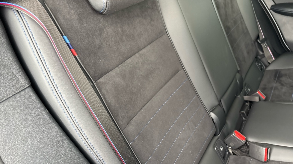 BMW iX2 150kW eDrive20 M Sport 65kWh 5dr Auto [Tech/Pro] Electric Hatchback - Image 29