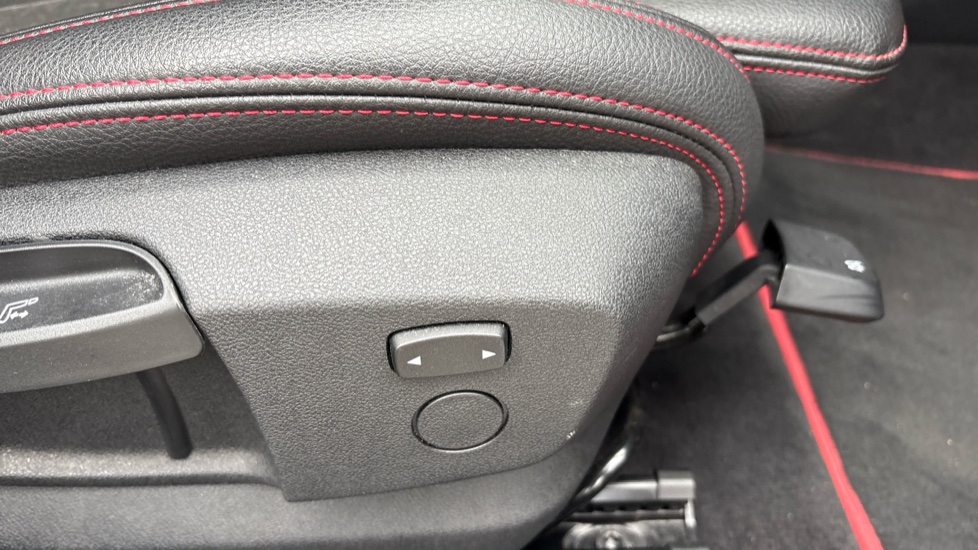 BMW 1 Series 128ti 5dr Step Auto Petrol Hatchback - Image 38