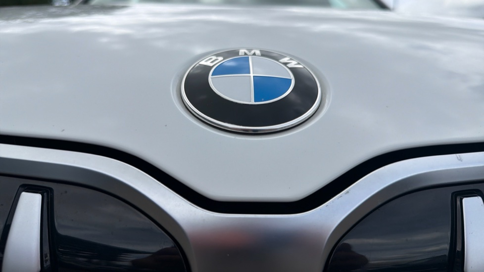 BMW X1 xDrive 23i MHT xLine 5dr Step Auto Petrol Estate - Image 24