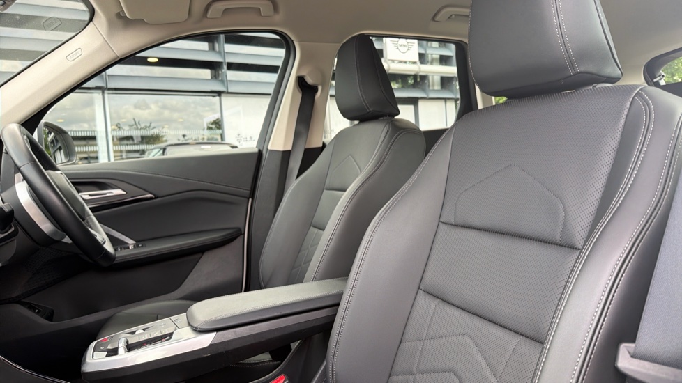 BMW X1 xDrive 23i MHT xLine 5dr Step Auto Petrol Estate - Image 36