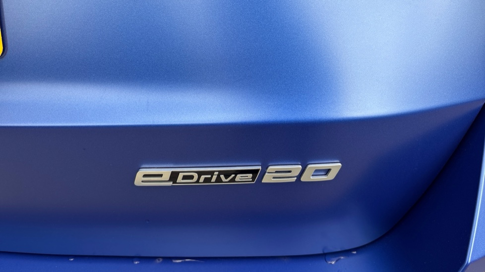 BMW iX1 150kW eDrive20 M Sport 65kWh 5dr Auto [Tech/Pro] Electric Estate - Image 23