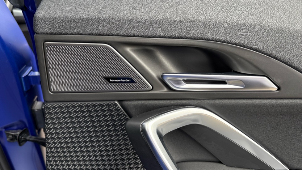 BMW iX1 150kW eDrive20 M Sport 65kWh 5dr Auto [Tech/Pro] Electric Estate - Image 31