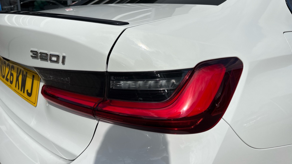 BMW 3 Series 320i M Sport 4dr Step Auto [Pro Pack] Petrol Saloon - Image 21