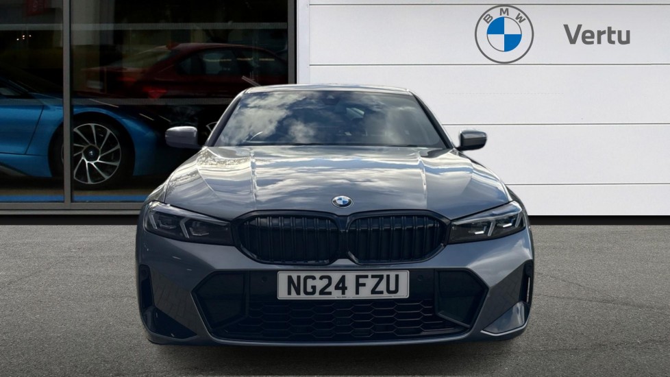 BMW 3 Series 320d MHT M Sport 5dr Step Auto [Pro Pack] Diesel Estate - Image 16