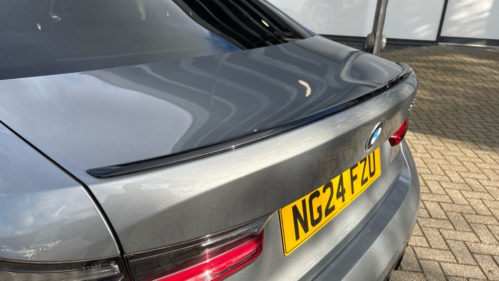 BMW 3 Series 320d MHT M Sport 5dr Step Auto [Pro Pack] Diesel Estate - Image 43