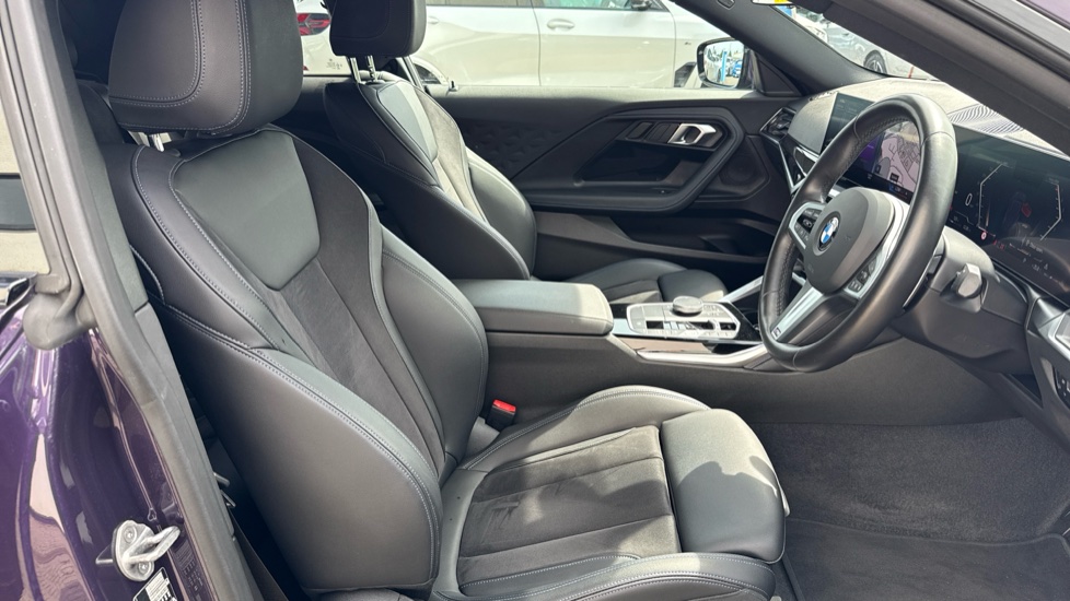 BMW 2 Series 220i M Sport 2dr Step Auto Petrol Coupe - Image 11