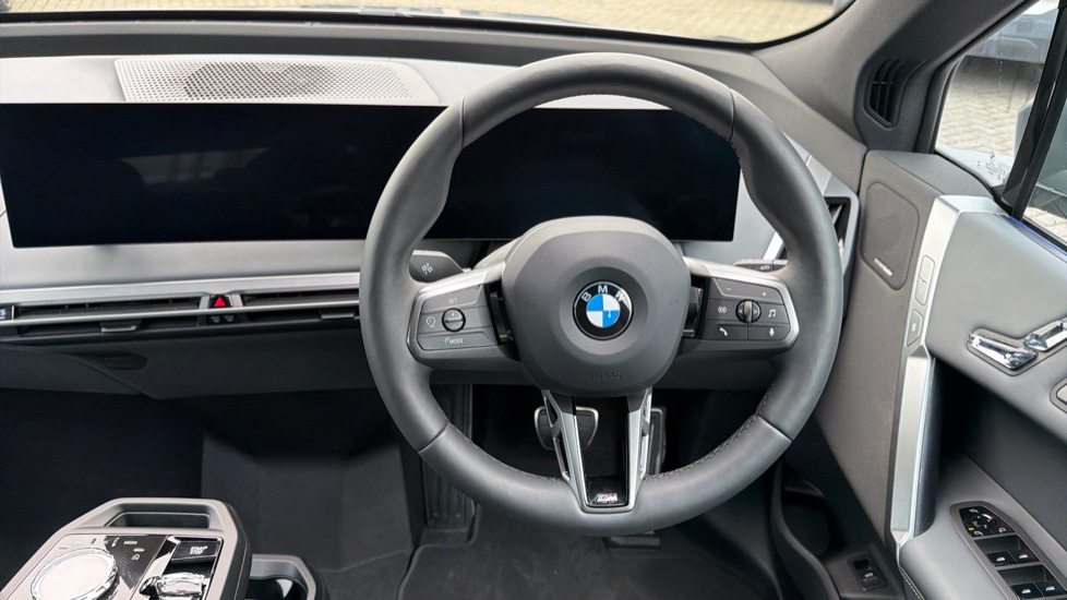 BMW iX 300kW xDrive45 M Sport 101kWh 5dr Auto [Tech] Electric Estate - Image 5