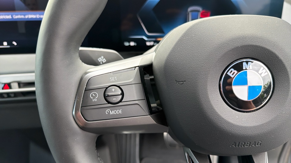 BMW iX 300kW xDrive45 M Sport 101kWh 5dr Auto [Tech] Electric Estate - Image 17