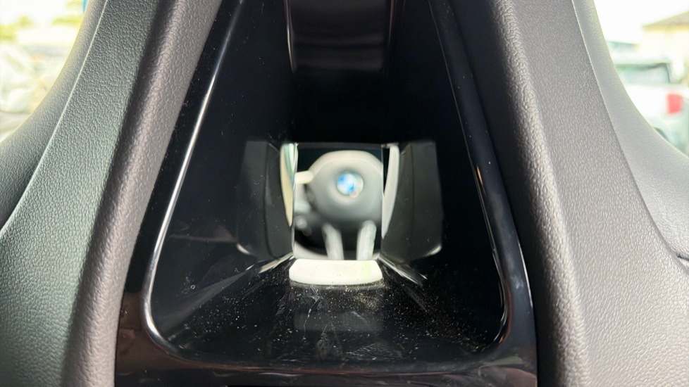 BMW iX 300kW xDrive45 M Sport 101kWh 5dr Auto [Tech] Electric Estate - Image 45