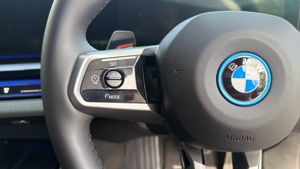 BMW i5 250kW eDrive40 M Sport Pro 84kWh 4dr Auto [Tech+] Electric Saloon - Image 17
