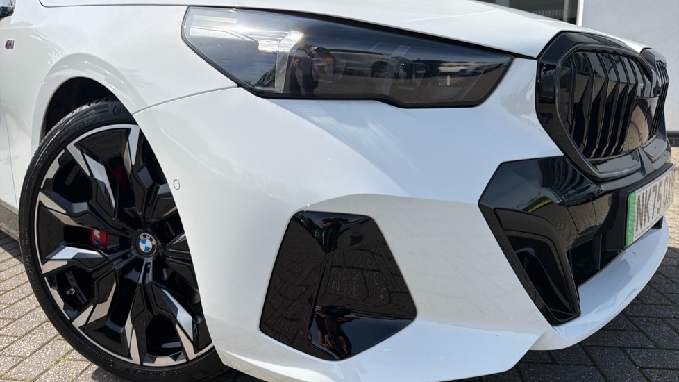 BMW i5 250kW eDrive40 M Sport Pro 84kWh 4dr Auto [Tech+] Electric Saloon - Image 22