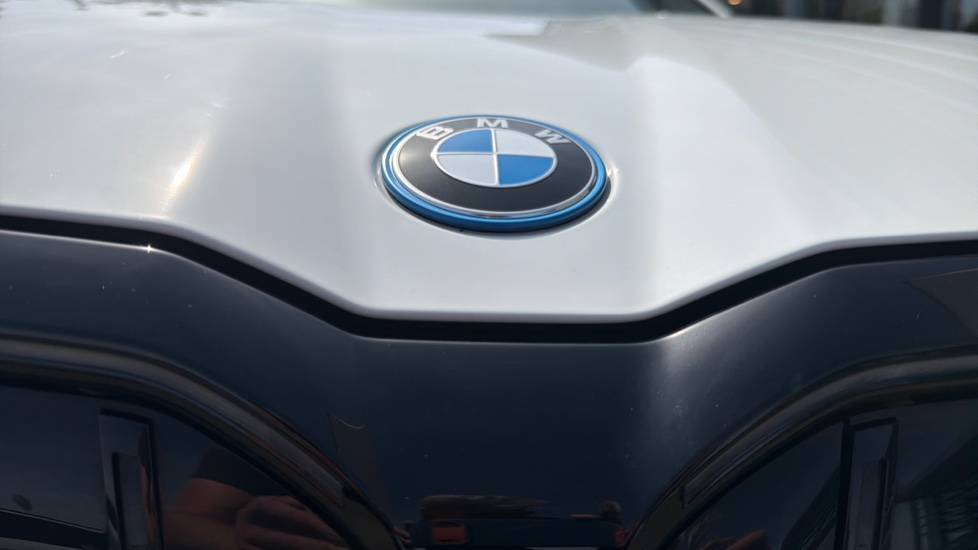 BMW i5 250kW eDrive40 M Sport Pro 84kWh 4dr Auto [Tech+] Electric Saloon - Image 24